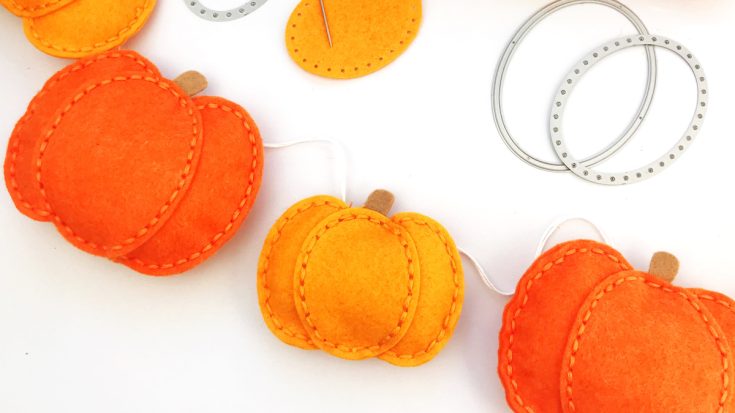 Image for DIY Felt Pumpkin Garland
