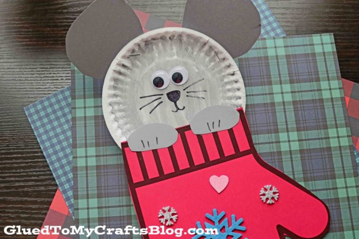 Image for Peeking Winter Mouse In Mitten Craft