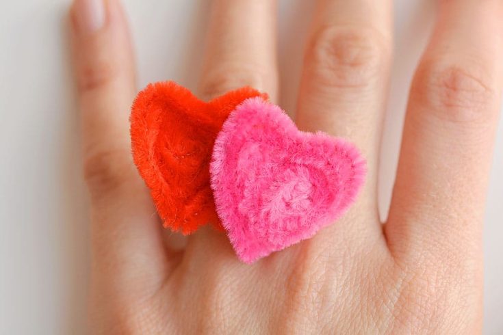 Image for Cute Heart Rings from Pipe Cleaners